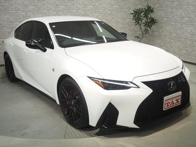 LEXUS IS - 1