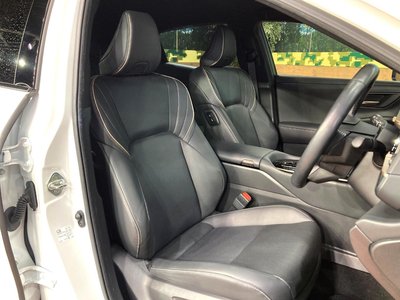 TOYOTA CROWN SPORT - 9