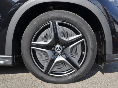 MERCEDES-BENZ EQE - 10