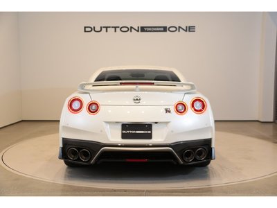 NISSAN GT-R - 9