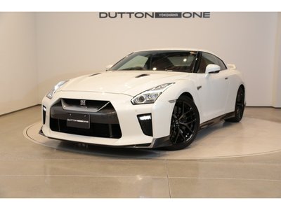 NISSAN GT-R - 1