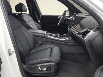2026 BMW X7 — миниатюра 17