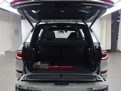 2026 BMW X7 — миниатюра 26