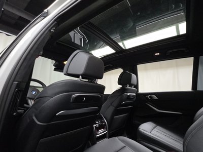 2026 BMW X7 — миниатюра 24