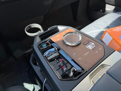 2023 BMW IX 缩略图 16