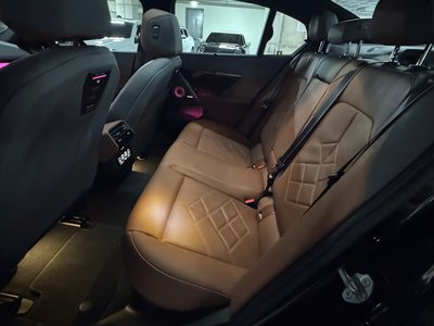 2025 BMW I5 — миниатюра 13