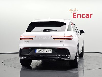 صورة 4 لـ 2025 Genesis GV70