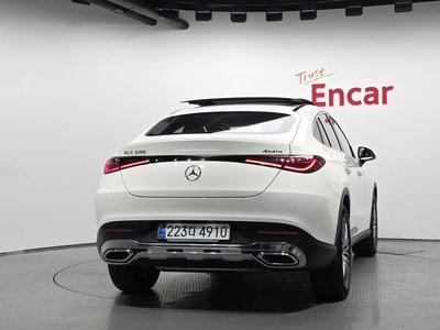 MERCEDES-BENZ GLC - 4