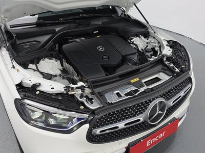 MERCEDES-BENZ GLC - 7