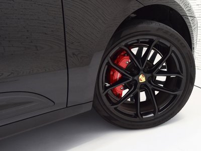 2023 Porsche MACAN thumbnail 20