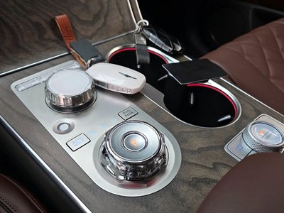 GENESIS GV80 - 9