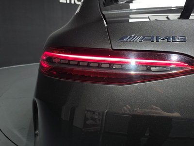MERCEDES-BENZ GT AMG - 10