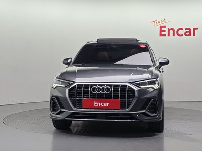 AUDI Q3 - 2