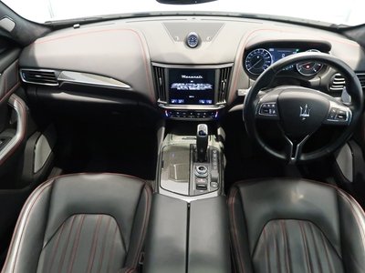 MASERATI LEVANTE - 3