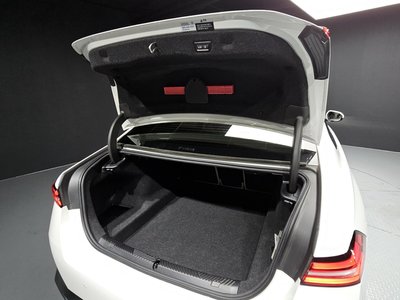 صورة مصغرة 20 لـ 2024 BMW 5 SERIES
