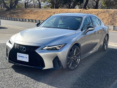 LEXUS IS - 8