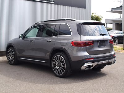 MERCEDES-BENZ GLB - 10