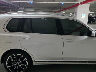 BMW X7 - 6