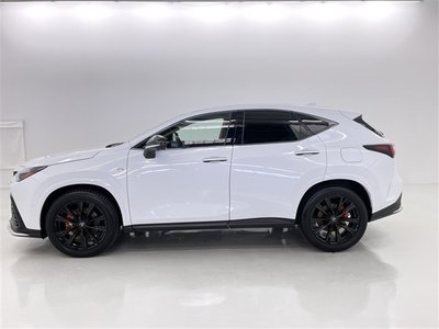 2025 Lexus NX — миниатюра 17