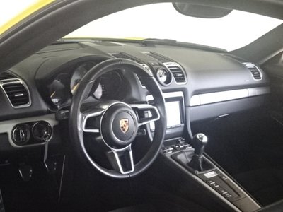 صورة مصغرة 31 لـ 2016 Porsche CAYMAN
