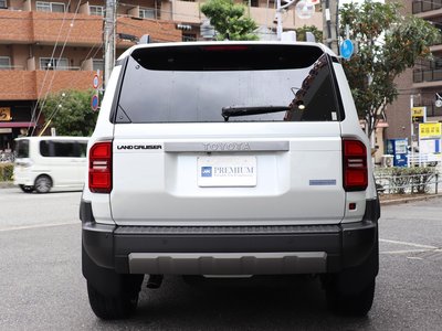 TOYOTA LAND CRUISER 250 - 8