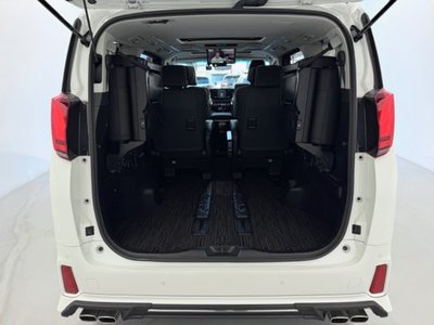 TOYOTA ALPHARD - 8