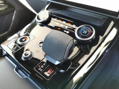 2023 LAND Rover RANGE ROVER SPORT — миниатюра 25