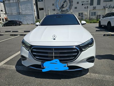 MERCEDES-BENZ E-CLASS - 5