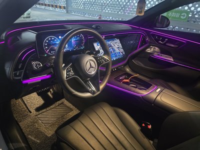 MERCEDES-BENZ E-CLASS - 6