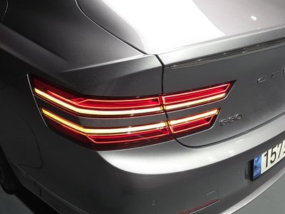 GENESIS G80 (RG3) - 10