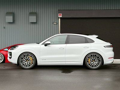 2025 Porsche CAYENNE 缩略图 12