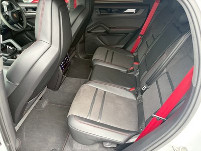 2025 Porsche CAYENNE 缩略图 61
