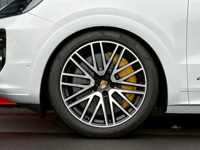 2025 Porsche CAYENNE 缩略图 25