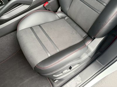 2025 Porsche CAYENNE 缩略图 59