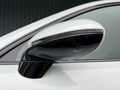 2025 Porsche CAYENNE 缩略图 17