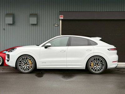 2025 Porsche CAYENNE 缩略图 13