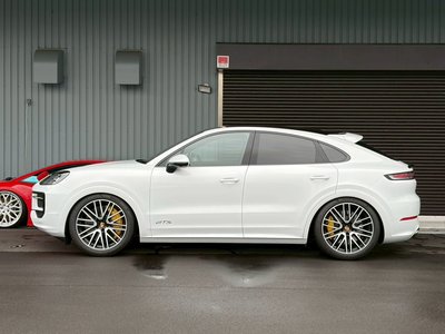 2025 Porsche CAYENNE 缩略图 14