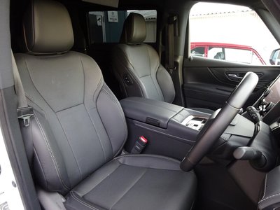 TOYOTA ALPHARD - 9