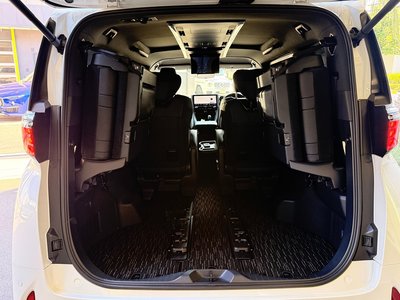 2025 Toyota ALPHARD thumbnail 36