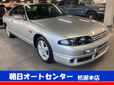 NISSAN SKYLINE COUPE - 1