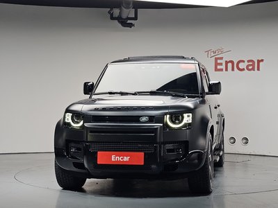 LAND ROVER DEFENDER - 2