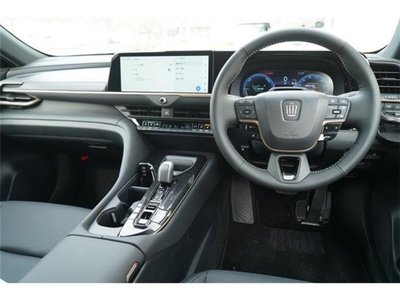 TOYOTA CROWN ESTATE - 2