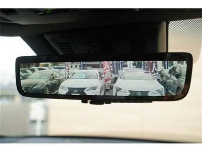 TOYOTA CROWN ESTATE - 8