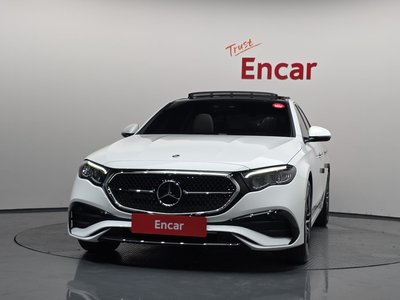 2026 Mercedes-BENZ E-CLASS 照片 2