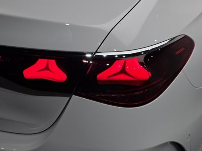 2026 Mercedes-BENZ E-CLASS 照片 10