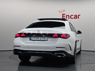 2026 Mercedes-BENZ E-CLASS 照片 4