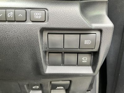 2024 Lexus IS thumbnail 14