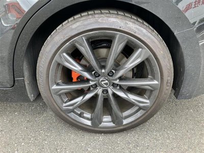 2024 Lexus IS thumbnail 18