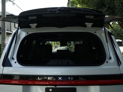 صورة مصغرة 28 لـ 2025 Lexus GX