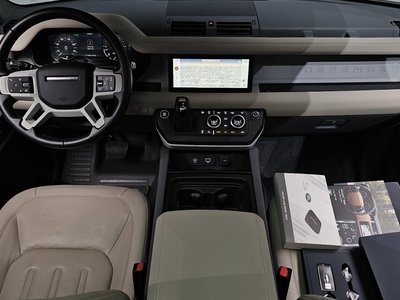 LAND ROVER DEFENDER - 5